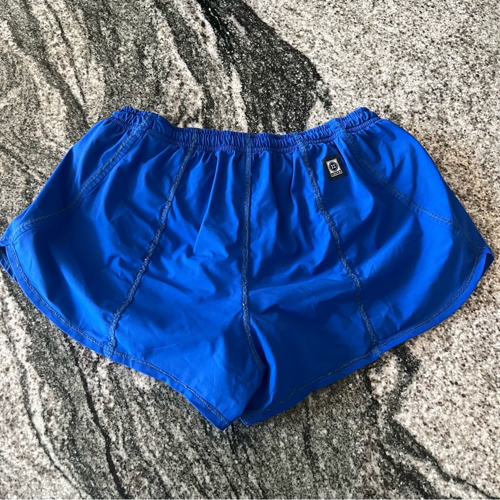 JOLYN Doyle Shorts in Blueberry in Medium🫐